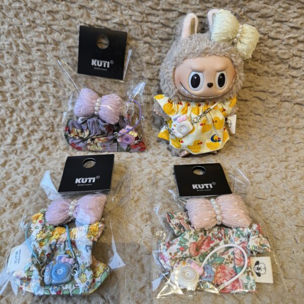 causal clothes outfit with mini camera for doll